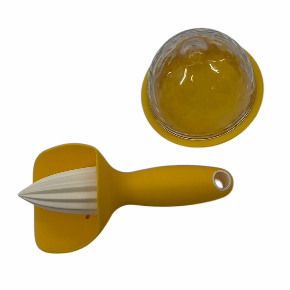 Joseph Joseph Citrus Reamer Juicer Catcher/Joie MSC Clear Cover Lemon Saver Pod
